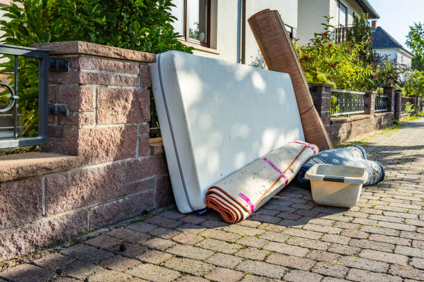 Best Garage Cleanout Services  in Los Ranchos De Albuquerque, NM